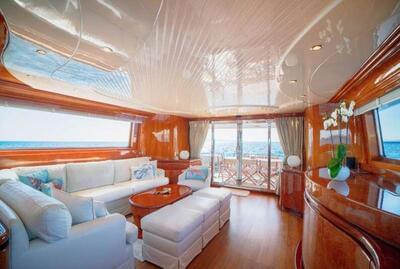  Admiral 24 Zoi  <b>Interior Gallery</b>
