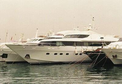  Admiral 30 Custom Dream dancer  <b>Exterior Gallery</b>