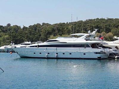  Admiral 32 Marvi de  <b>Exterior Gallery</b>