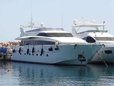  Admiral 33 Vega a lyr  <b>Exterior Gallery</b>