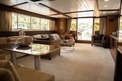  Admiral Custom Enigma blue  <b>Interior Gallery</b>