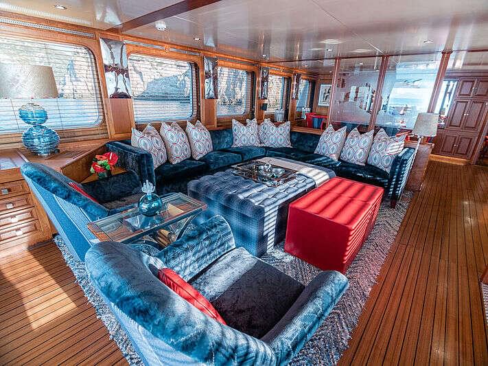 Amels Custom Charisma