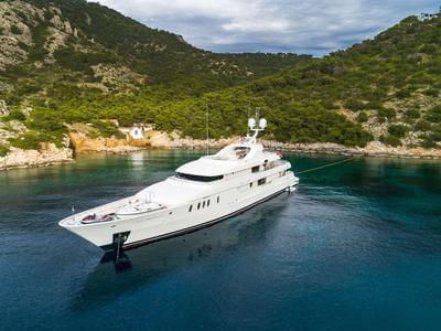  Amels Custom Fauda  <b>Exterior Gallery</b>