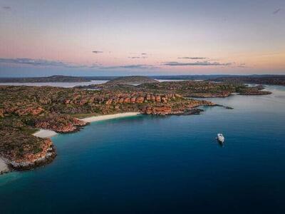 <b>Галерея</b>  Amels Custom Just b 