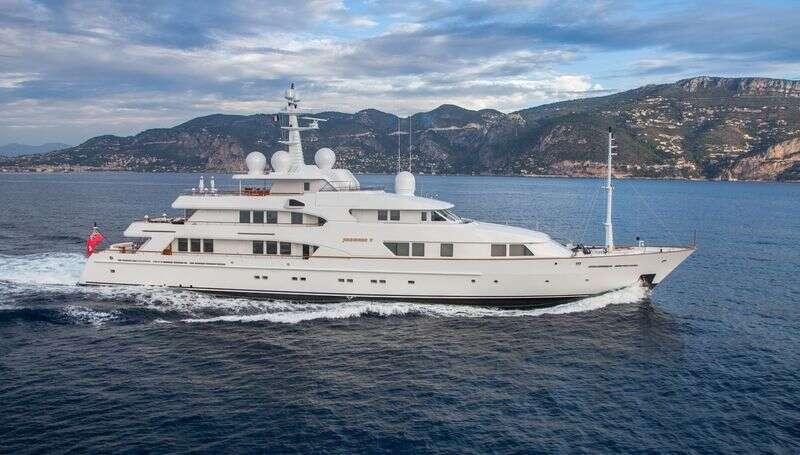 <b>Галерея</b>  Amels Custom Tamteen 