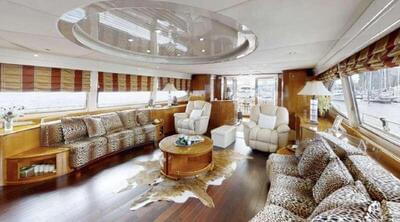 <b>Галерея интерьеров</b>  Azimut 100 Jumbo Camila del mar 