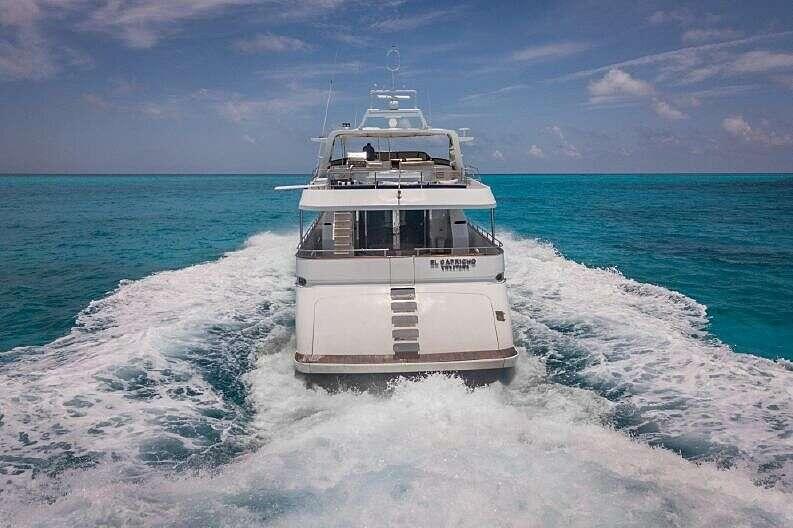<b>Галерея</b>  Azimut 100 Jumbo El capricho 