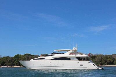Azimut 100 Jumbo Lady pamela