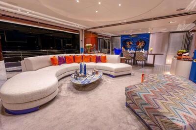  Azimut 35 METRI Africa One  <b>Interior Gallery</b>