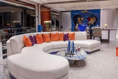  Azimut 35 METRI Africa One  <b>Interior Gallery</b>