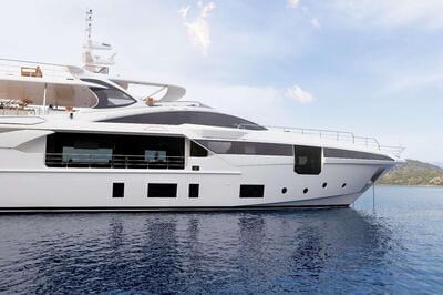  Azimut 35 METRI Africa One  <b>Exterior Gallery</b>