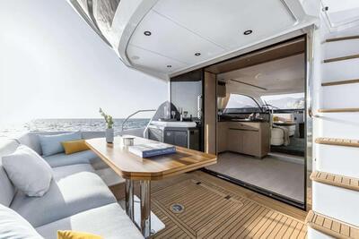  Azimut 53 FLYBRIDGE Guyal  <b>Exterior Gallery</b>