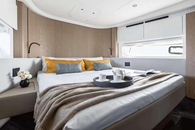  Azimut 53 FLYBRIDGE Guyal  <b>Interior Gallery</b>