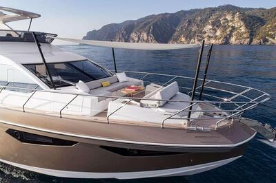  Azimut 60 FLYBRIDGE  <b>Exterior Gallery</b>
