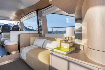  Azimut 60 FLYBRIDGE  <b>Interior Gallery</b>