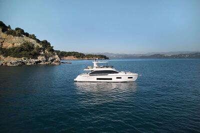 <b>Галерея</b>  Azimut 62 FLYBRIDGE 