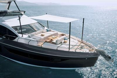 <b>Галерея</b>  Azimut 68 FLYBRIDGE Crimson 