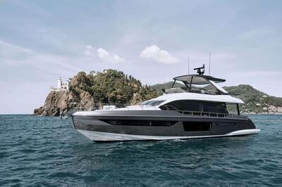 <b>Галерея</b>  Azimut 68 FLYBRIDGE Crimson 