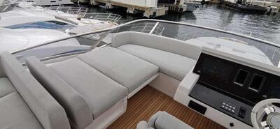 <b>Галерея</b>  Azimut 72 FLYBRIDGE Goldinia 