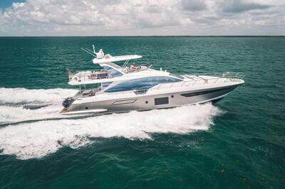 <b>Галерея</b>  Azimut 72 FLYBRIDGE Prom Date 