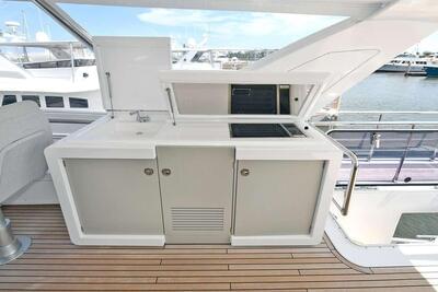 <b>Галерея</b>  Azimut 72 FLYBRIDGE Slainte 