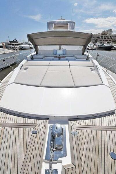 <b>Галерея</b>  Azimut 72 FLYBRIDGE Slainte 