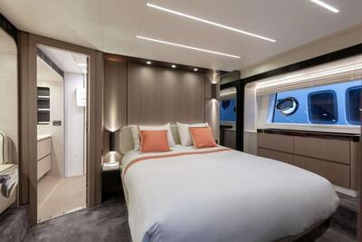 <b>Галерея интерьеров</b>  Azimut 72 FLYBRIDGE Solstice 