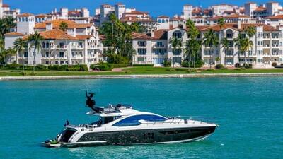  Azimut 77S Devenzo  <b>Exterior Gallery</b>