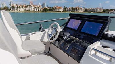  Azimut 77S Devenzo  <b>Exterior Gallery</b>