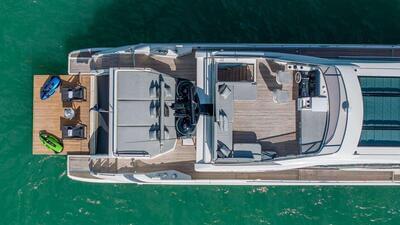  Azimut 77S Devenzo  <b>Exterior Gallery</b>