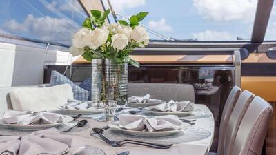  Azimut 77S Devenzo  <b>Interior Gallery</b>