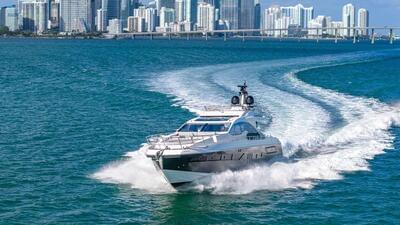  Azimut 77S Devenzo  <b>Exterior Gallery</b>