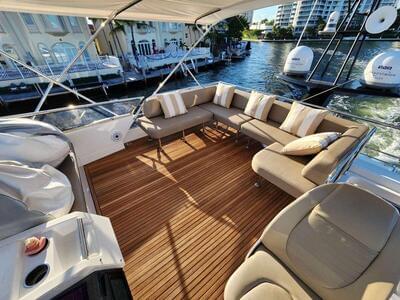 <b>Галерея</b>  Azimut 77S Fantastic 