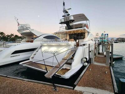 <b>Галерея</b>  Azimut 77S Fantastic 