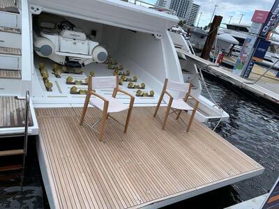 <b>Галерея</b>  Azimut 77S Fantastic 