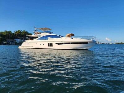 <b>Галерея</b>  Azimut 77S Fantastic 