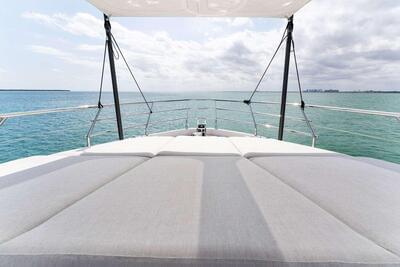 <b>Галерея</b>  Azimut 78 FLYBRIDGE Boatox 