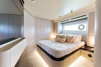 <b>Галерея интерьеров</b>  Azimut 78 FLYBRIDGE Boatox 