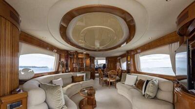 <b>Галерея интерьеров</b>  Azimut 85 Ultimate Integrity 