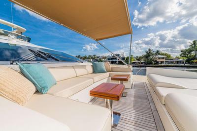  Azimut 95 FLYBRIDGE Sea Hack  <b>Gallery</b>