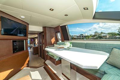  Azimut 95 FLYBRIDGE Sea Hack  <b>Interior Gallery</b>