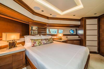  Azimut 95 FLYBRIDGE Sea Hack  <b>Interior Gallery</b>