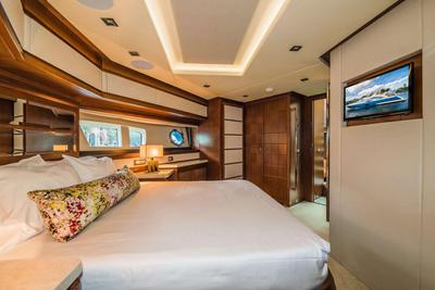  Azimut 95 FLYBRIDGE Sea Hack  <b>Interior Gallery</b>