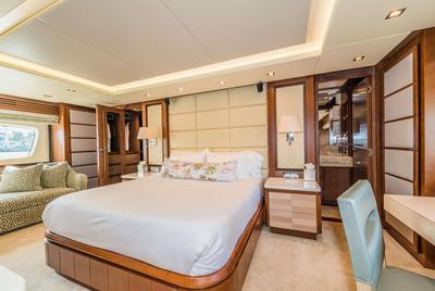  Azimut 95 FLYBRIDGE Sea Hack  <b>Interior Gallery</b>