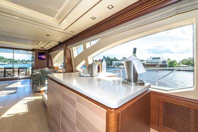  Azimut 95 FLYBRIDGE Sea Hack  <b>Interior Gallery</b>