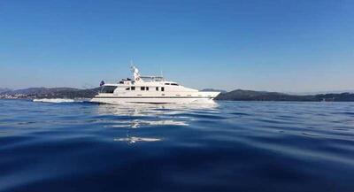 Azimut 96 Europa Azure rhapsody