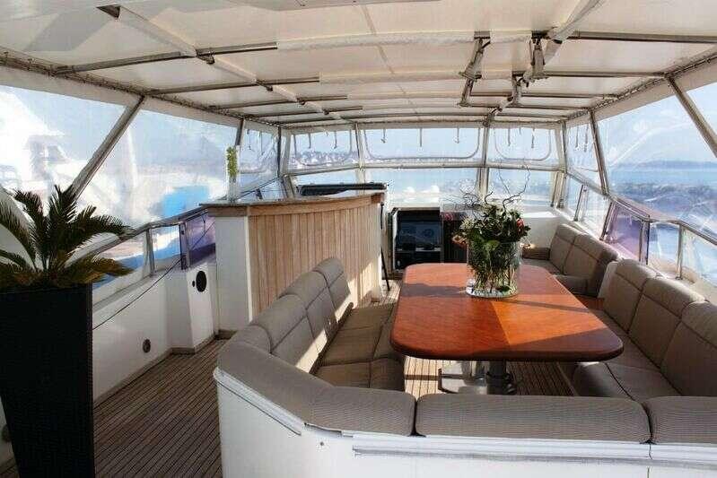 Azimut 96 Europa Azure rhapsody