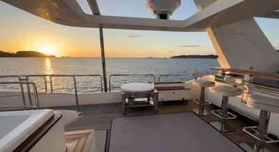  Azimut GRANDE 105 Camy Ed  <b>Exterior Gallery</b>