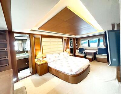  Azimut GRANDE 105 Camy Ed  <b>Interior Gallery</b>