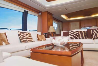  Azimut GRANDE 105 Camy Ed  <b>Interior Gallery</b>